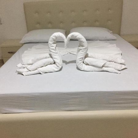 ديرمي Hotel Belle Vue المظهر الخارجي الصورة