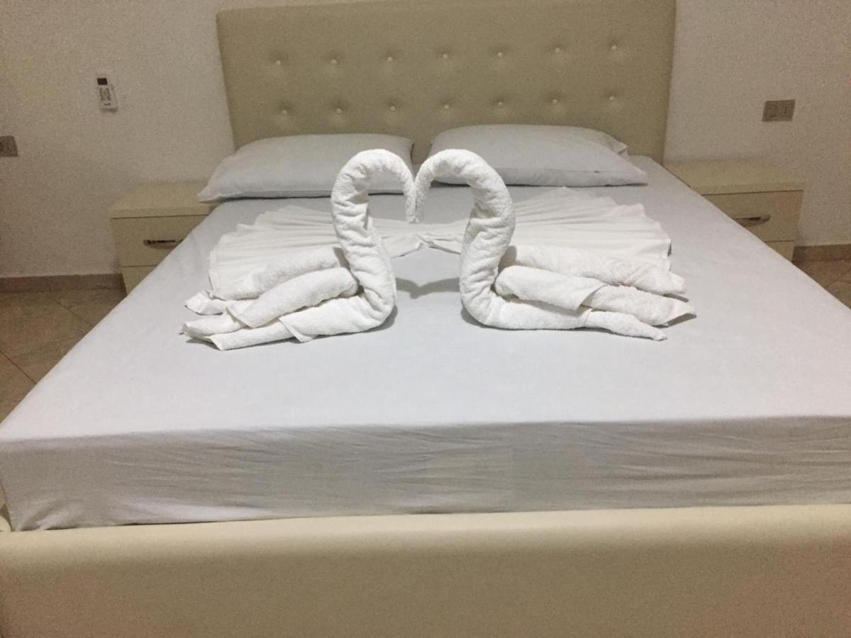 ديرمي Hotel Belle Vue المظهر الخارجي الصورة