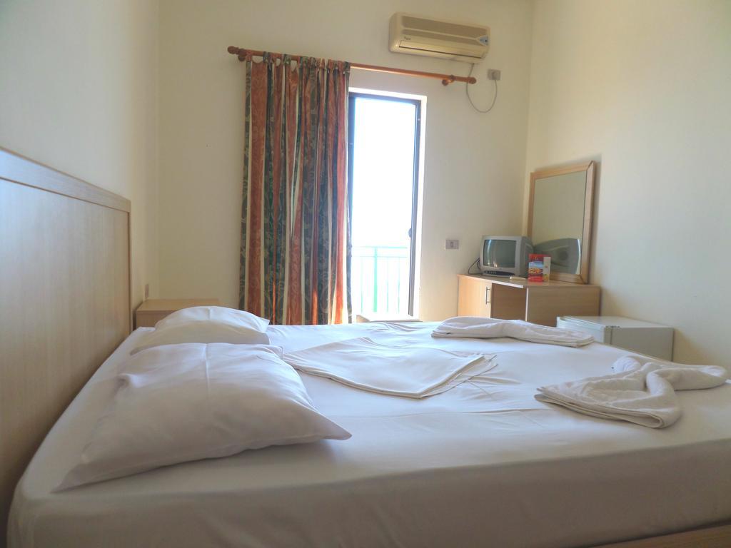 ديرمي Hotel Belle Vue الغرفة الصورة