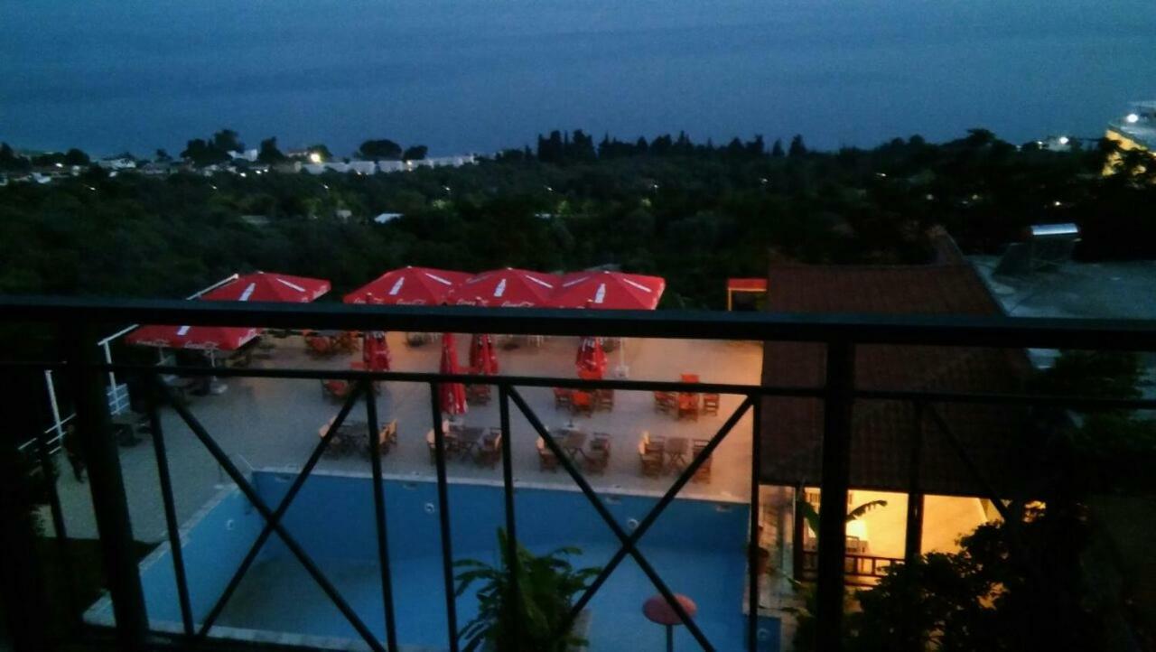 ديرمي Hotel Belle Vue المظهر الخارجي الصورة